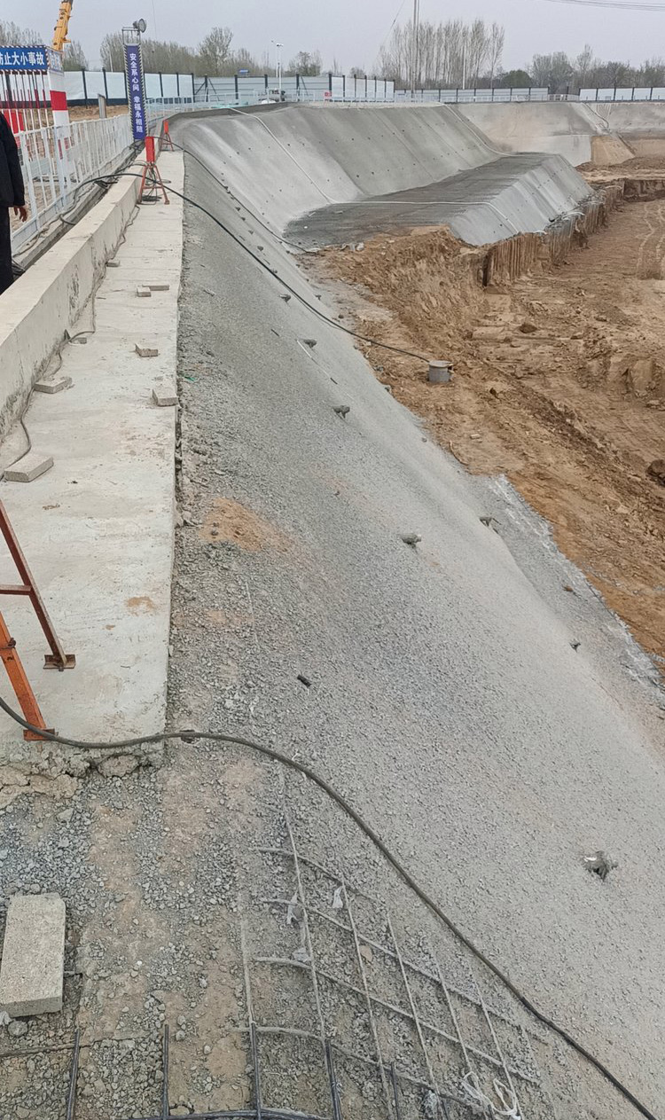 青岛挂网喷浆
